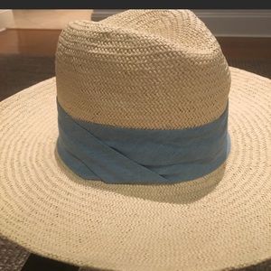 NWT Banana Republic wide brimmed hat